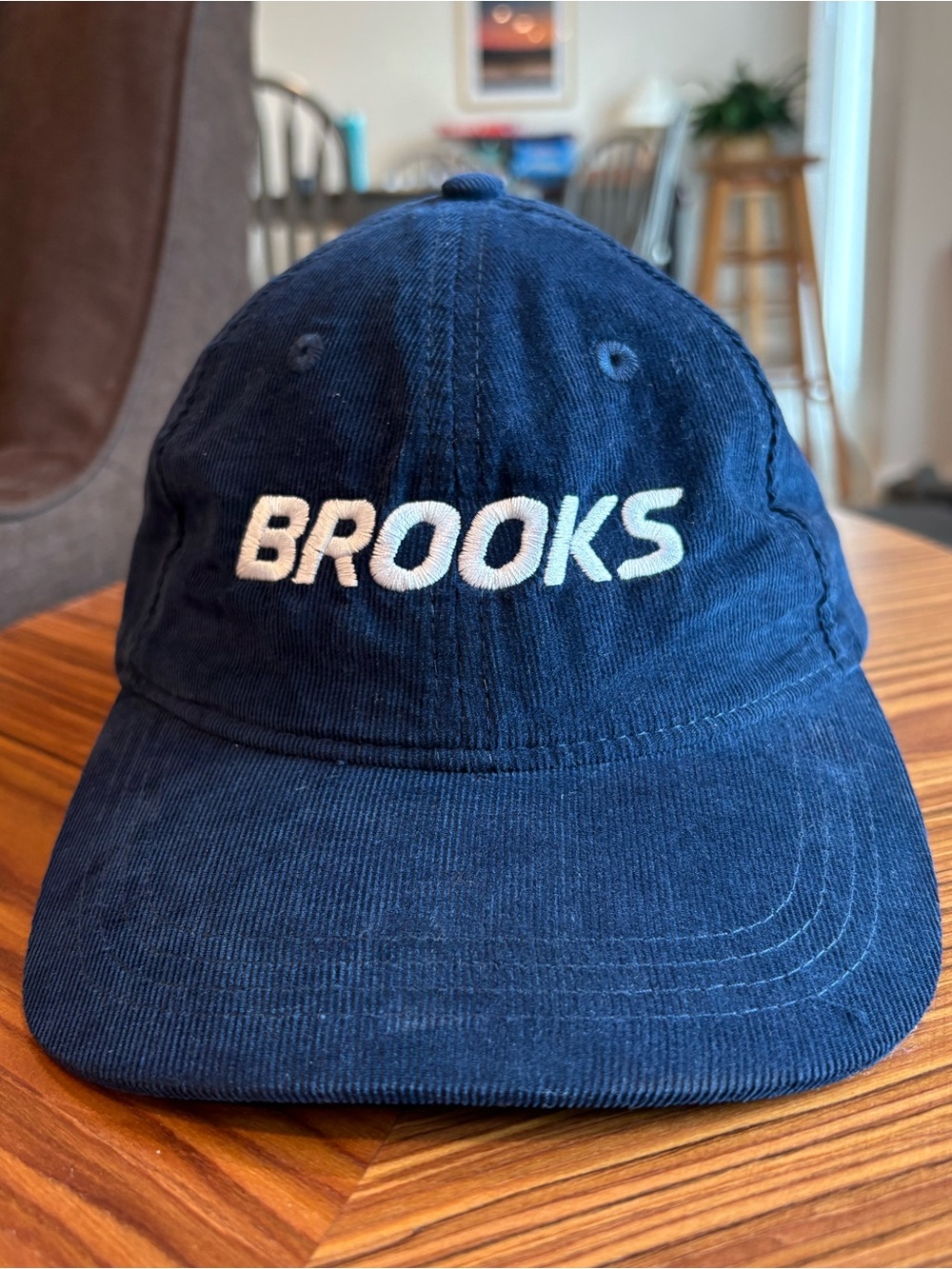 Brooks Navy Corduroy unstructured dad cap, OSFM, EUC